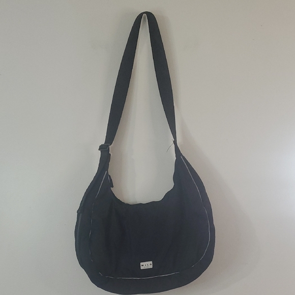 Wilo The Label Handbags - Wilo Active Crescent Bag Black White Travel Gym & Train
